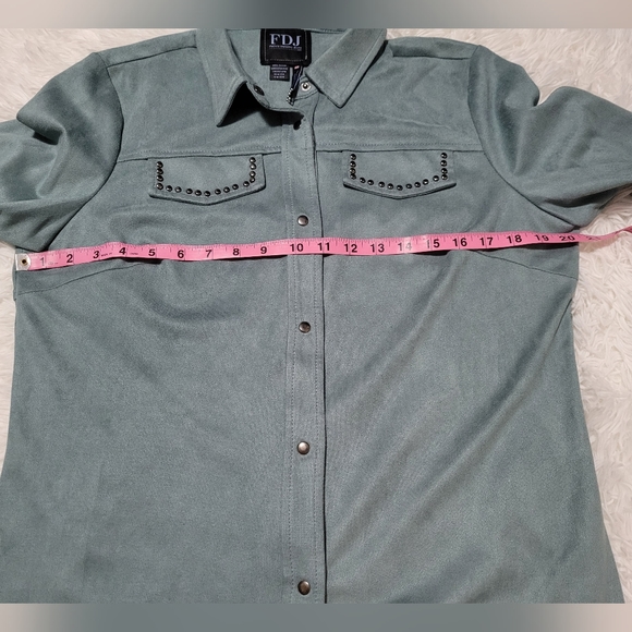 NWT French Dressing Jeans Faux Suede Shacket size medium - Picture 4 of 8